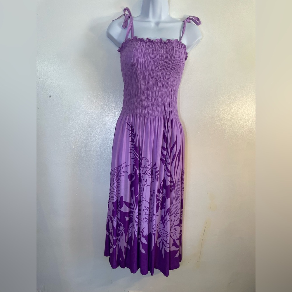 Hibiscus collection Dress. Sz. S/M. No flaws.